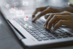 フォーム営業の反応率はどれくらい？のアイキャッチ画像